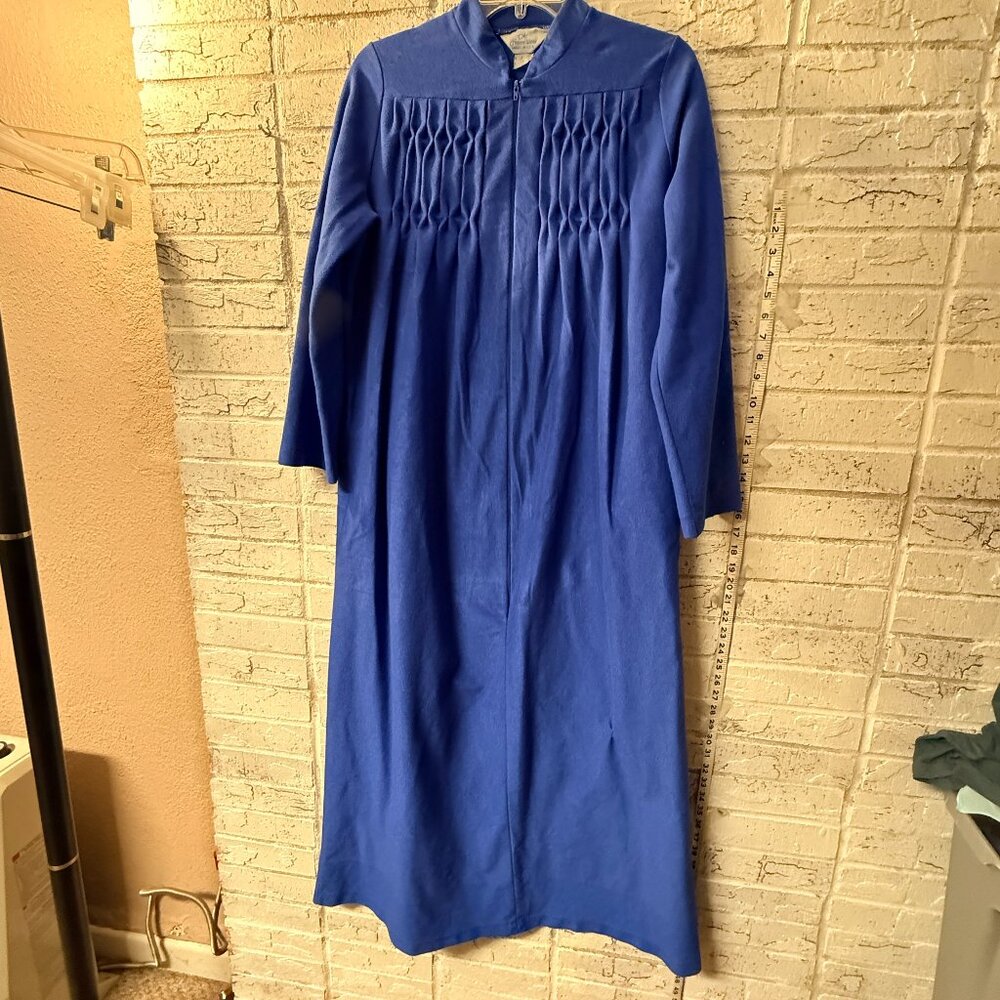 ✨ Vintage At HomeWear Blue Zip-Up Robe / Nightgown – Made in USA – Cozy Plush